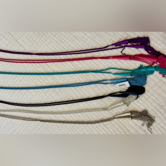 Kendra Scott Phara Tassel Necklace in Silver - Picture 5 of 6